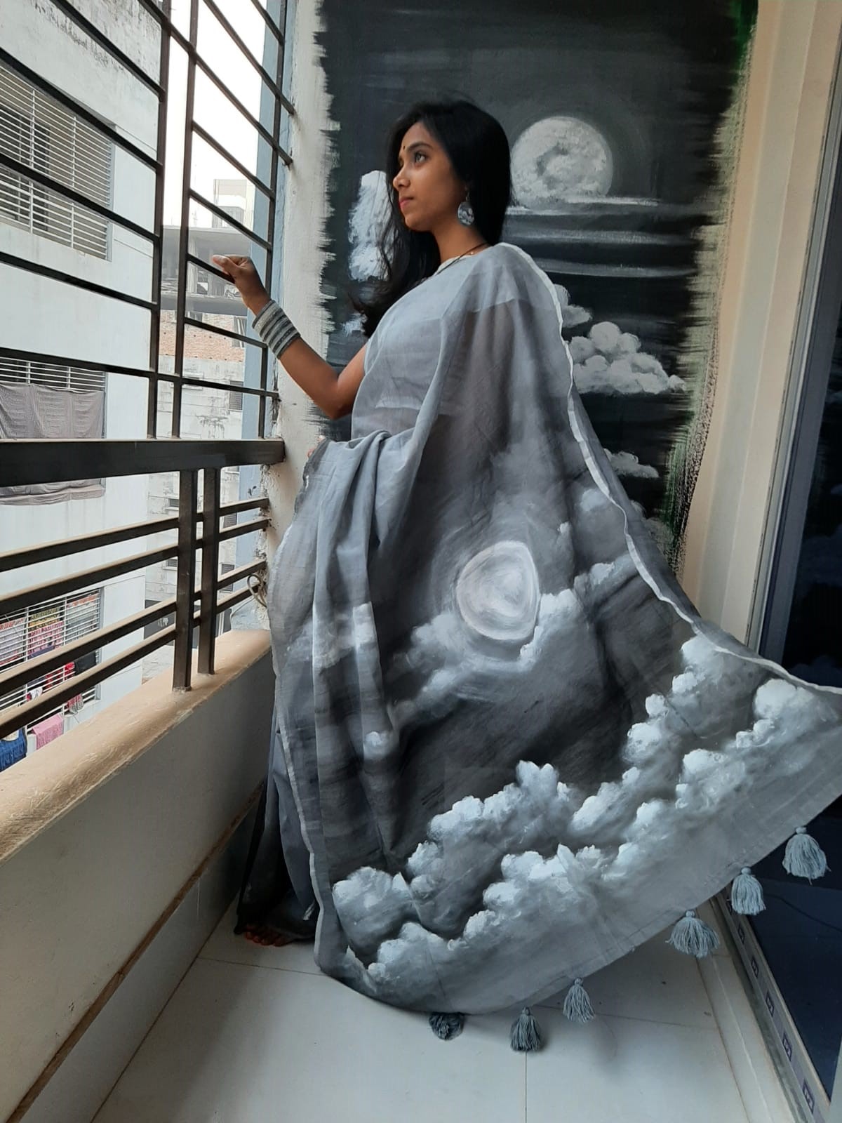 ধুসর মেঘ (শাড়ি)