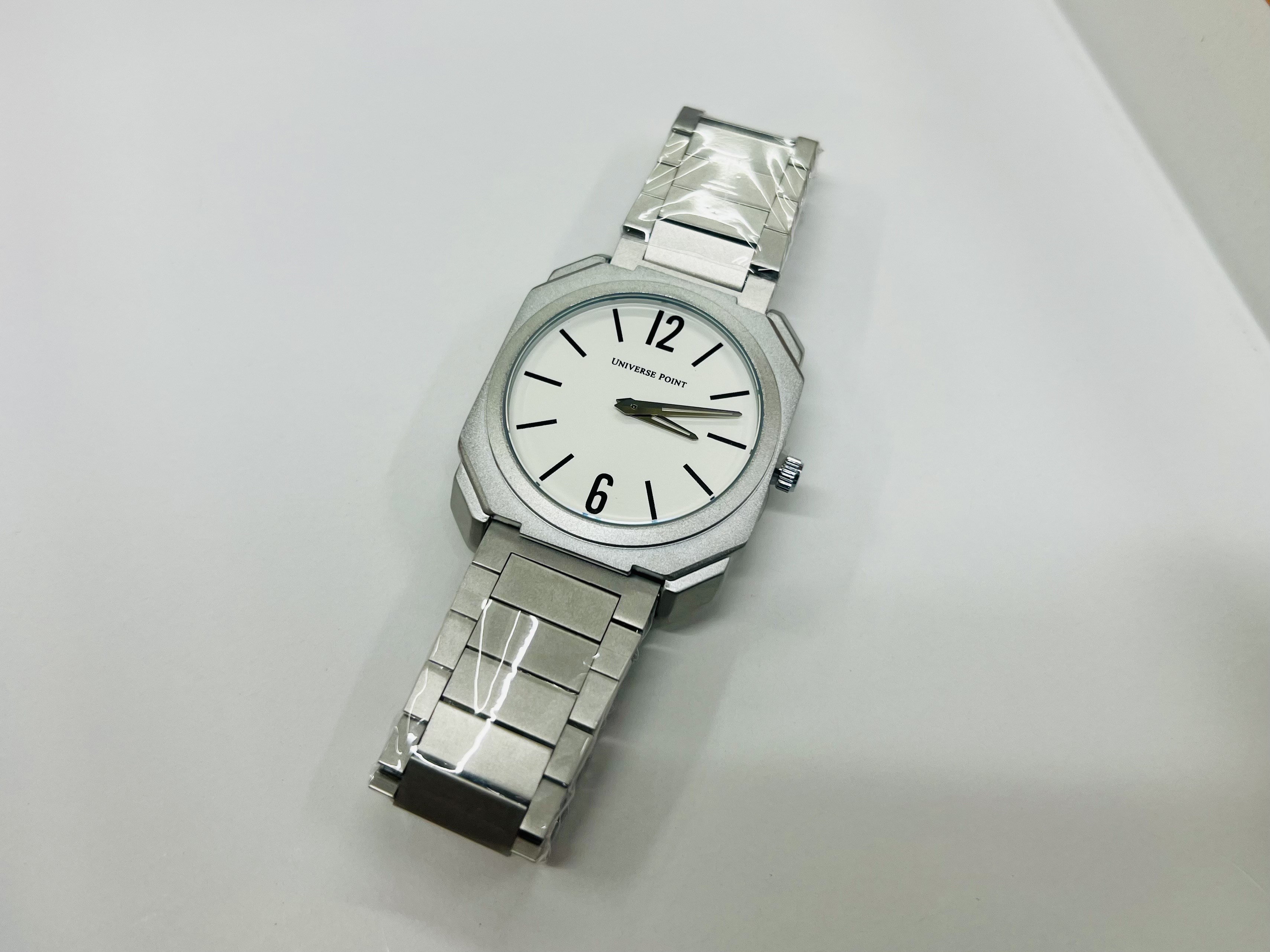 Universe Point Thin Watch