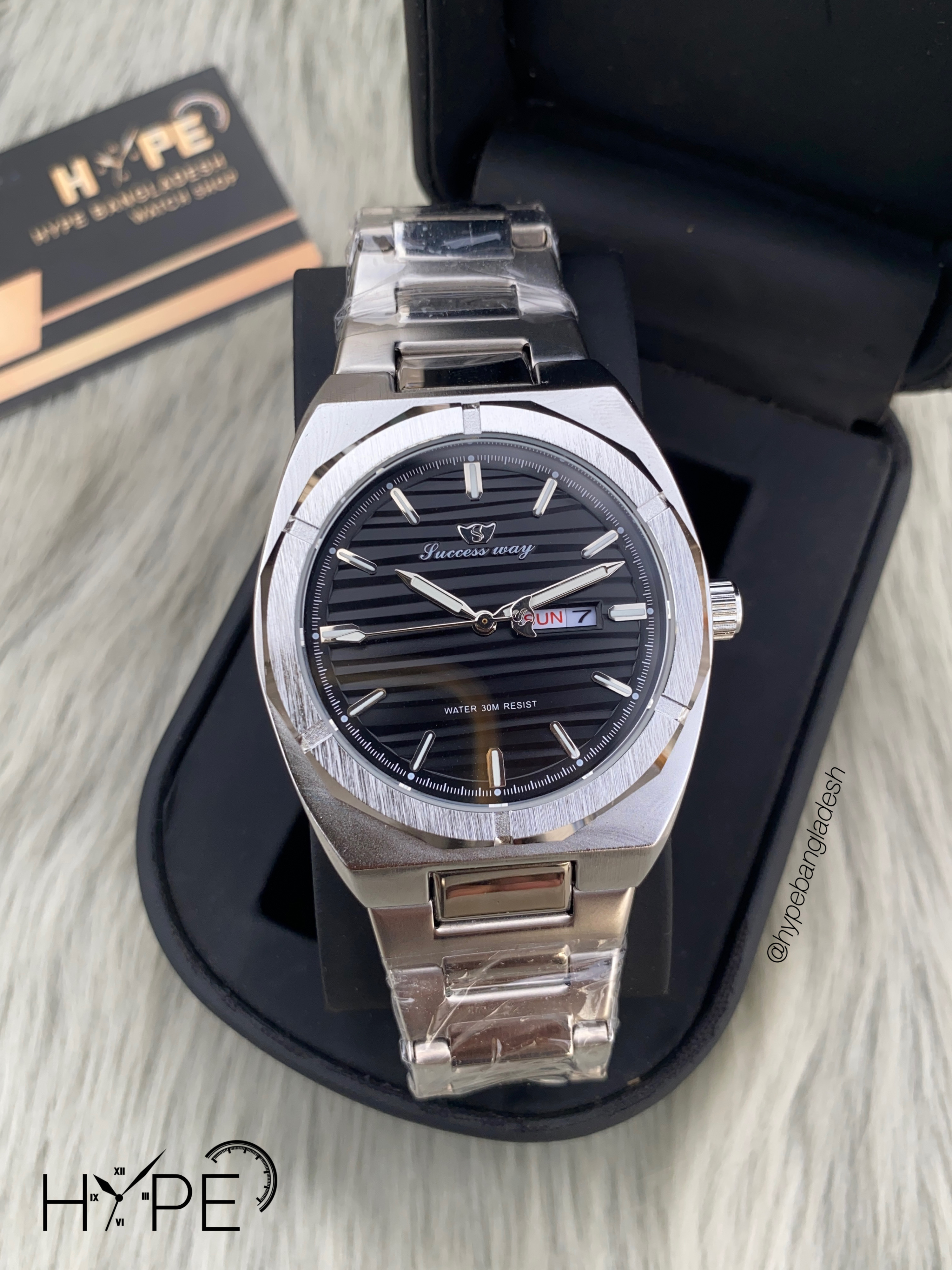 Success Way DayDate Quartz (Black Dial)