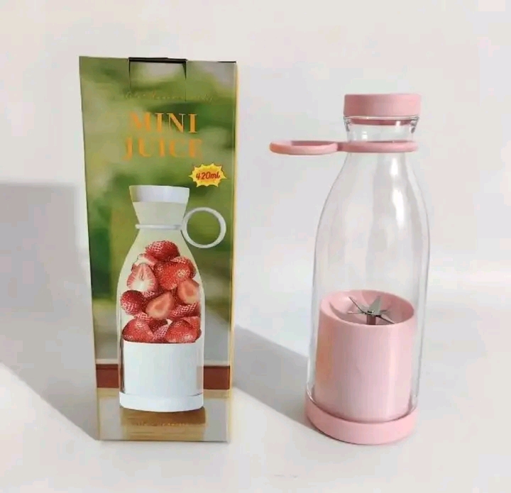 Mini Portable Electric Blender🧂 and Juicer🥤