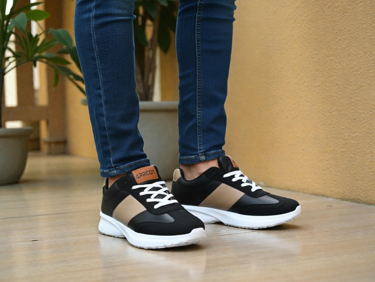 Premium Fashionable Sneakers (ADS-56)_img_4