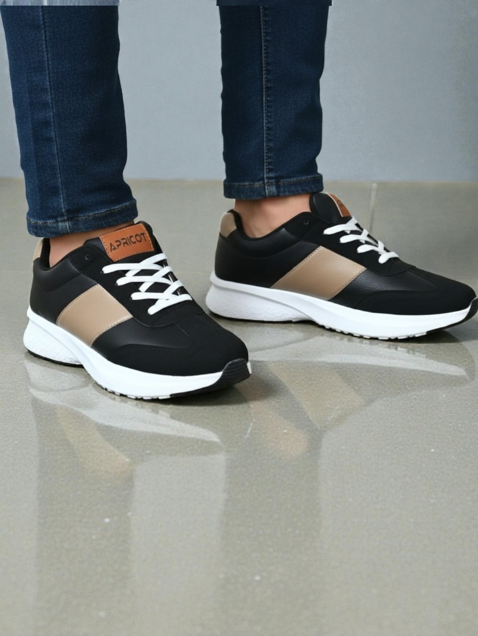 Premium Fashionable Sneakers (ADS-56)_img_5
