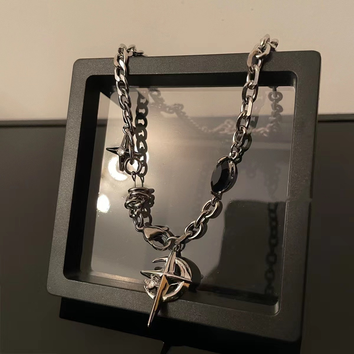 Black gem star European and American hip-hop street unisex necklace - Image 2