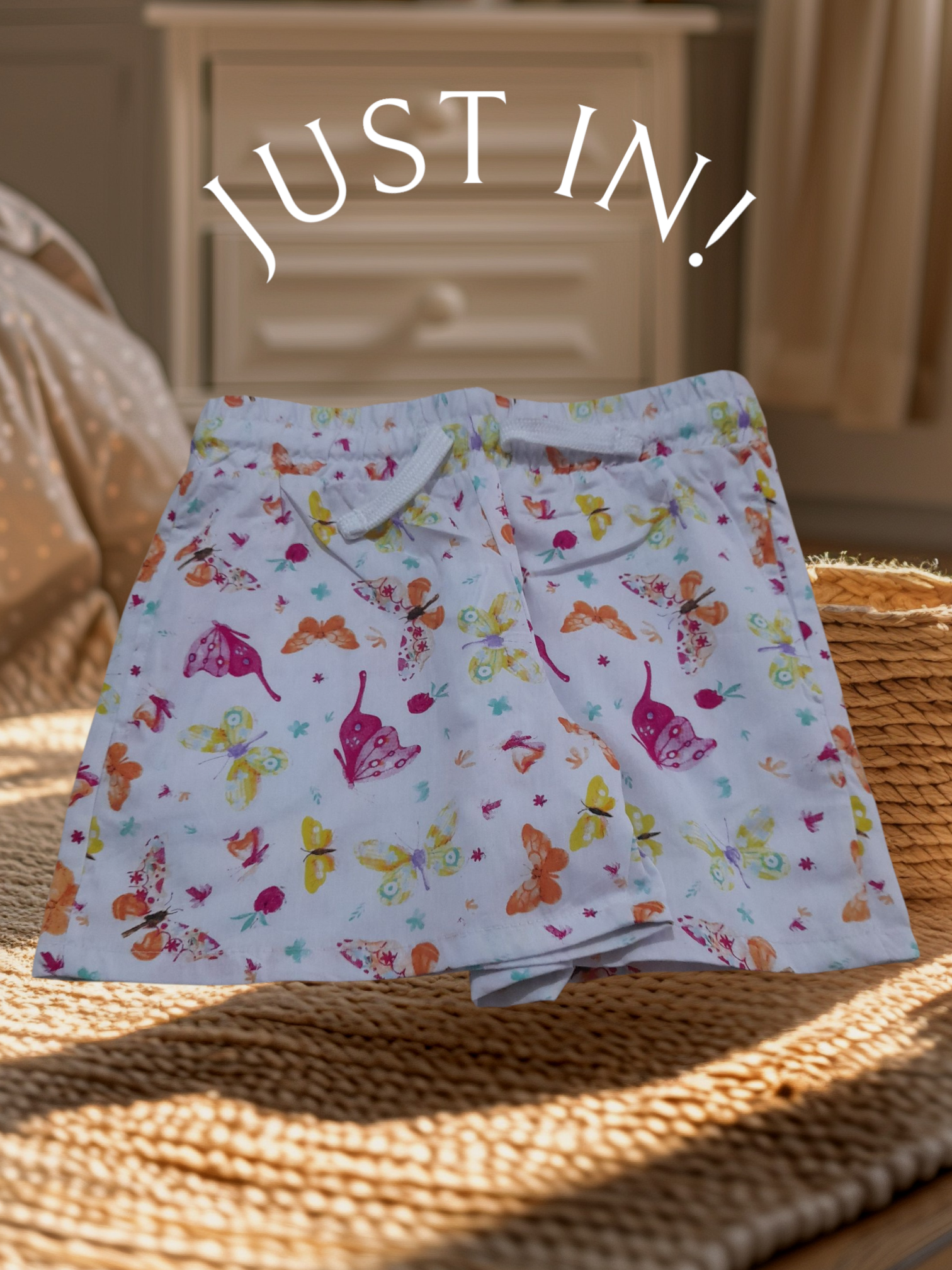 Girls short pant