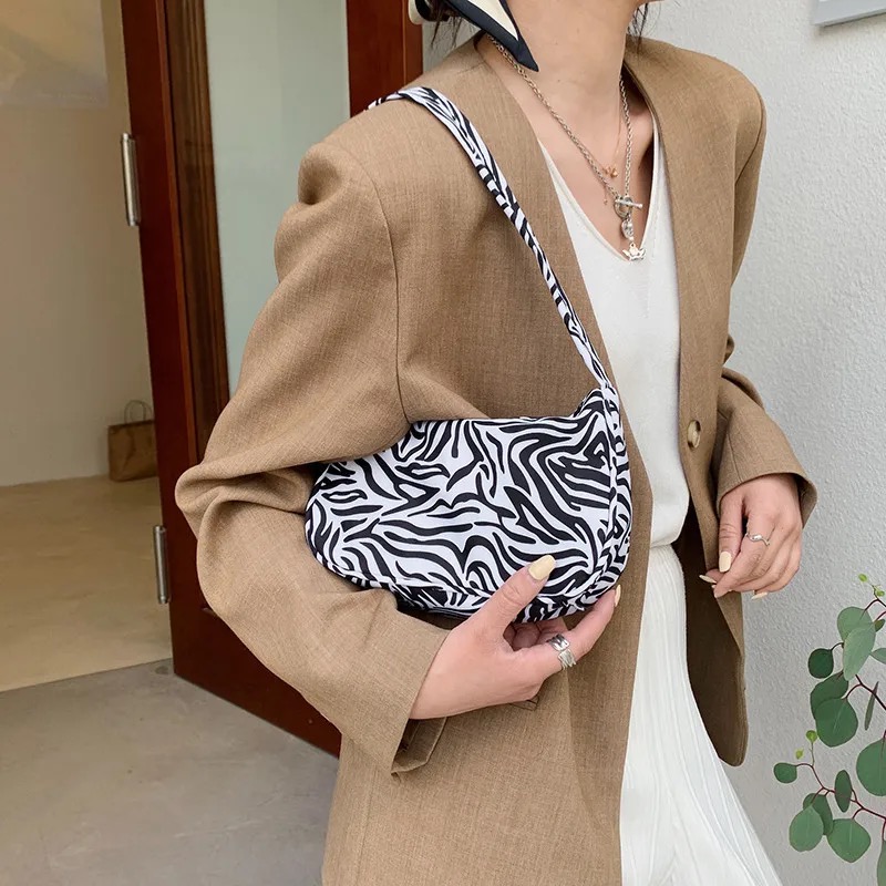 Fashion Print Crossbody Bag image 4