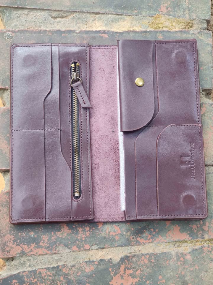 KROYSHALA Premium 100% Genuine Cow Leather Long Wallet – Black | Stylish & Spacious_img_6