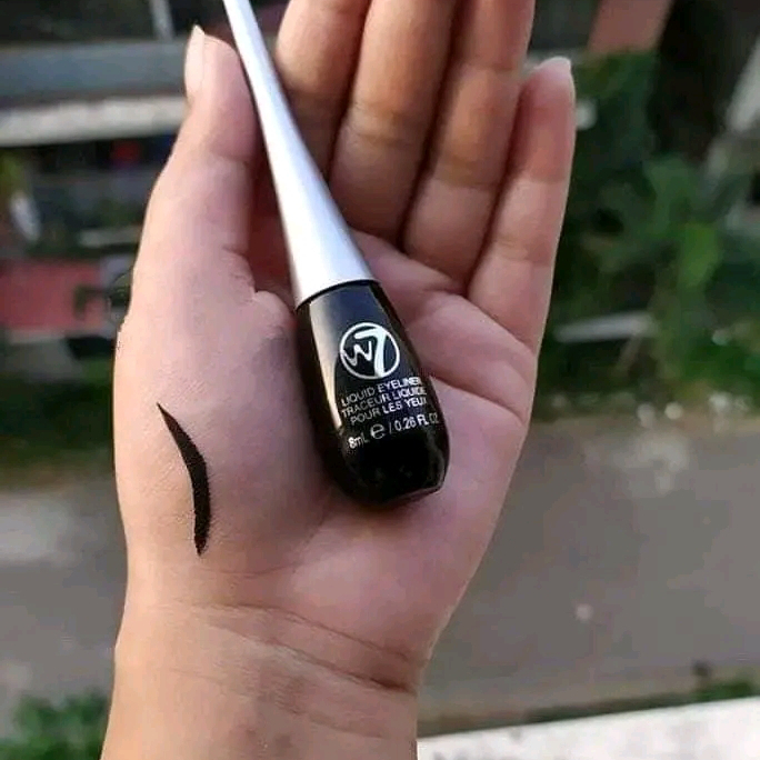 W7 Liquid Eyeliner 100% authentic_img_1