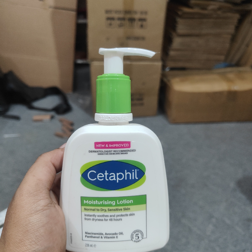 Cetaphil - Moisturizing Lotion 236 ml