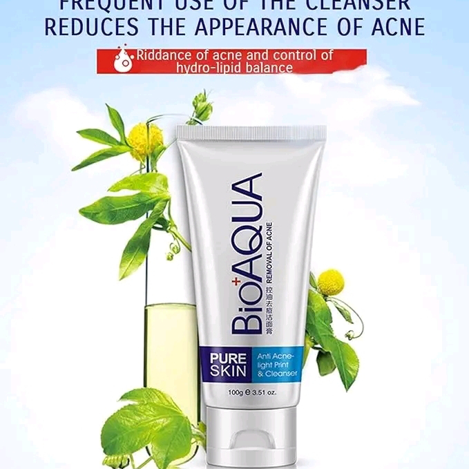 Bioaqua Pure skin face wash