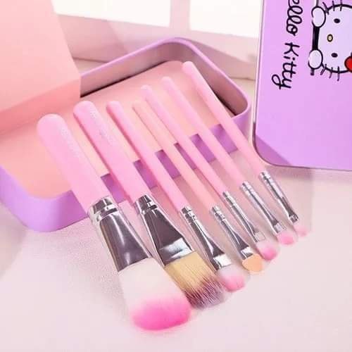 Hello Kitty Brush Set_img_3